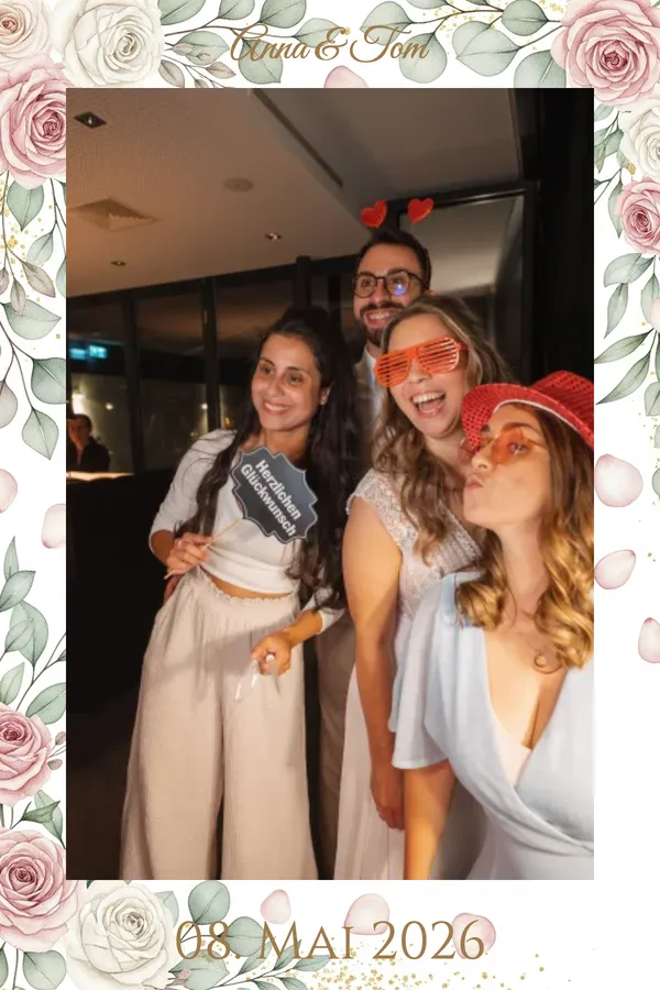 Hochformat-Layout für den Magic Mirror mit einem großen Foto